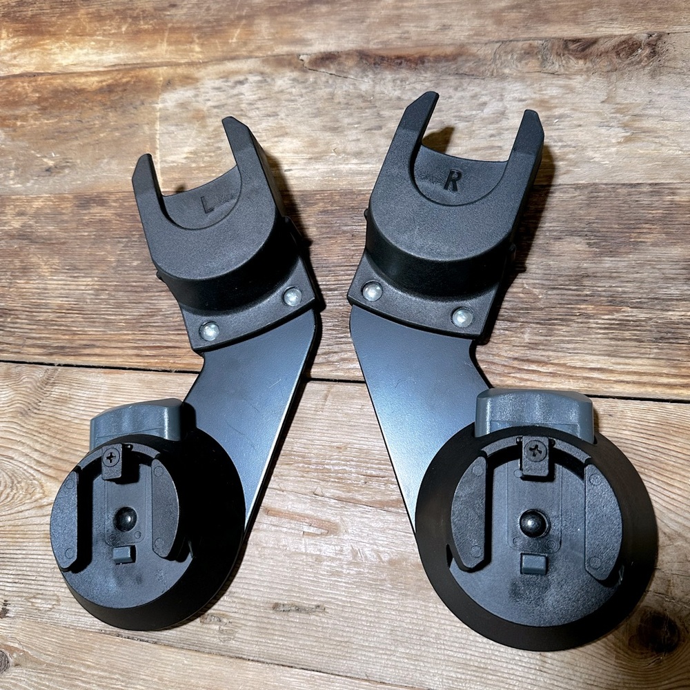 Bumbleride Era Car Seat Adapter for Maxi Cosi/ Cybex/ Nuna/ Clek